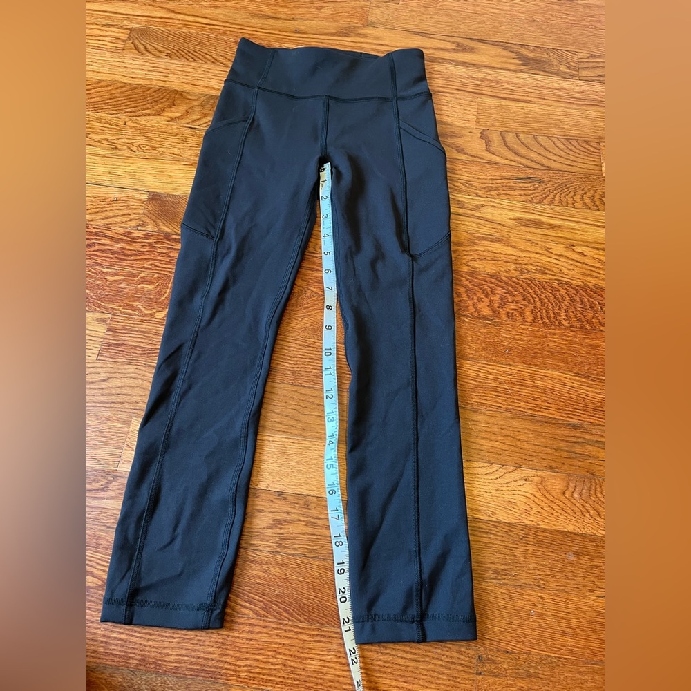 Lululemon Black High-Waist Pocket Leggings size 2 - Picture 6 of 6